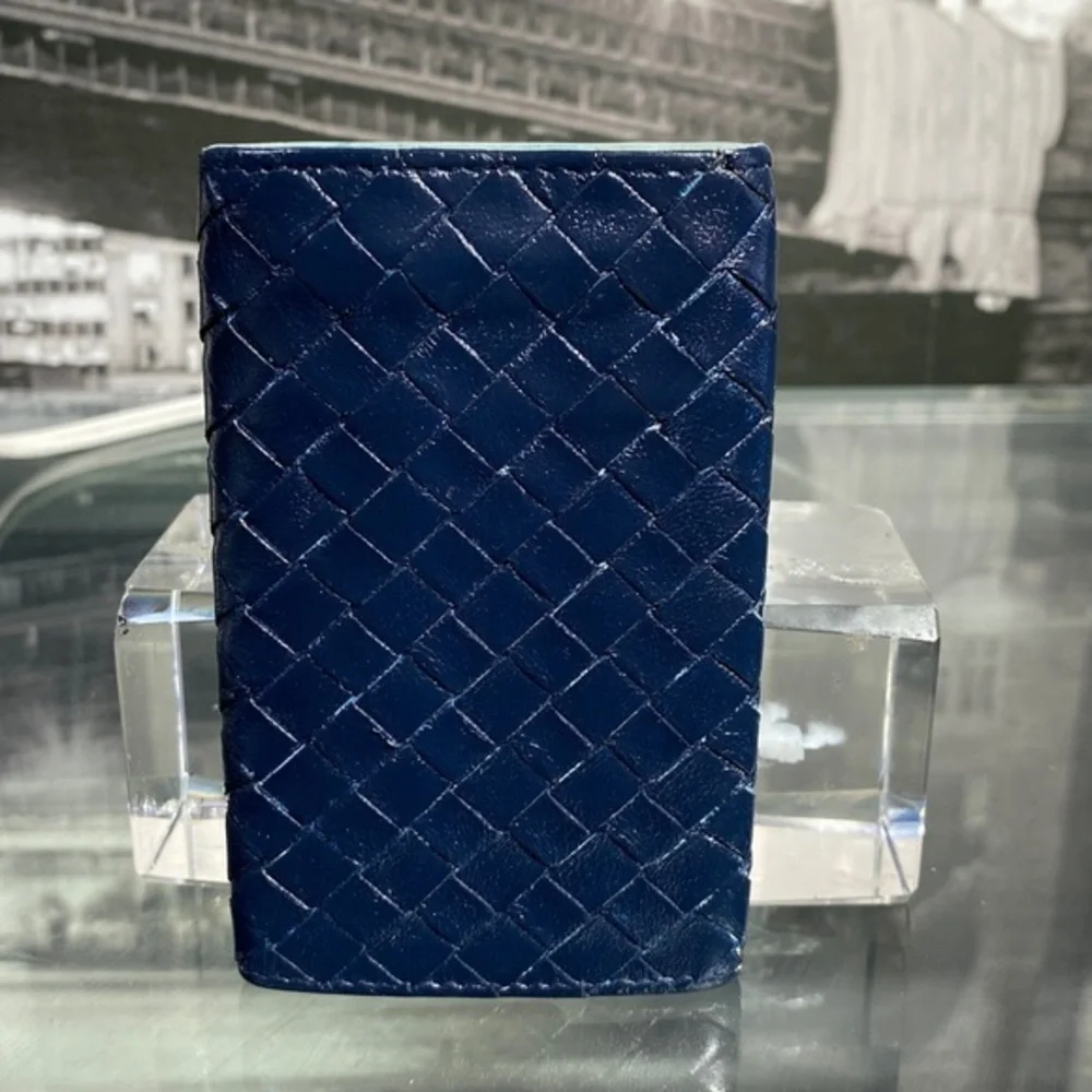Authentic Bottega Veneta Light Blue Leather Key holder